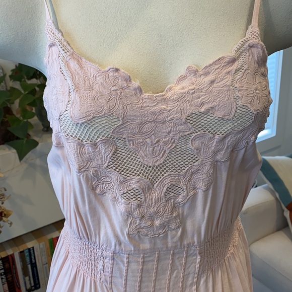 Cute and darling baby pink summer dress - Picture 2 of 5